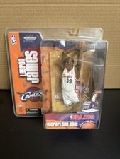 2003 Lebron James McFarlane NBA Series 5 Cleveland Cavaliers Rookie NIB