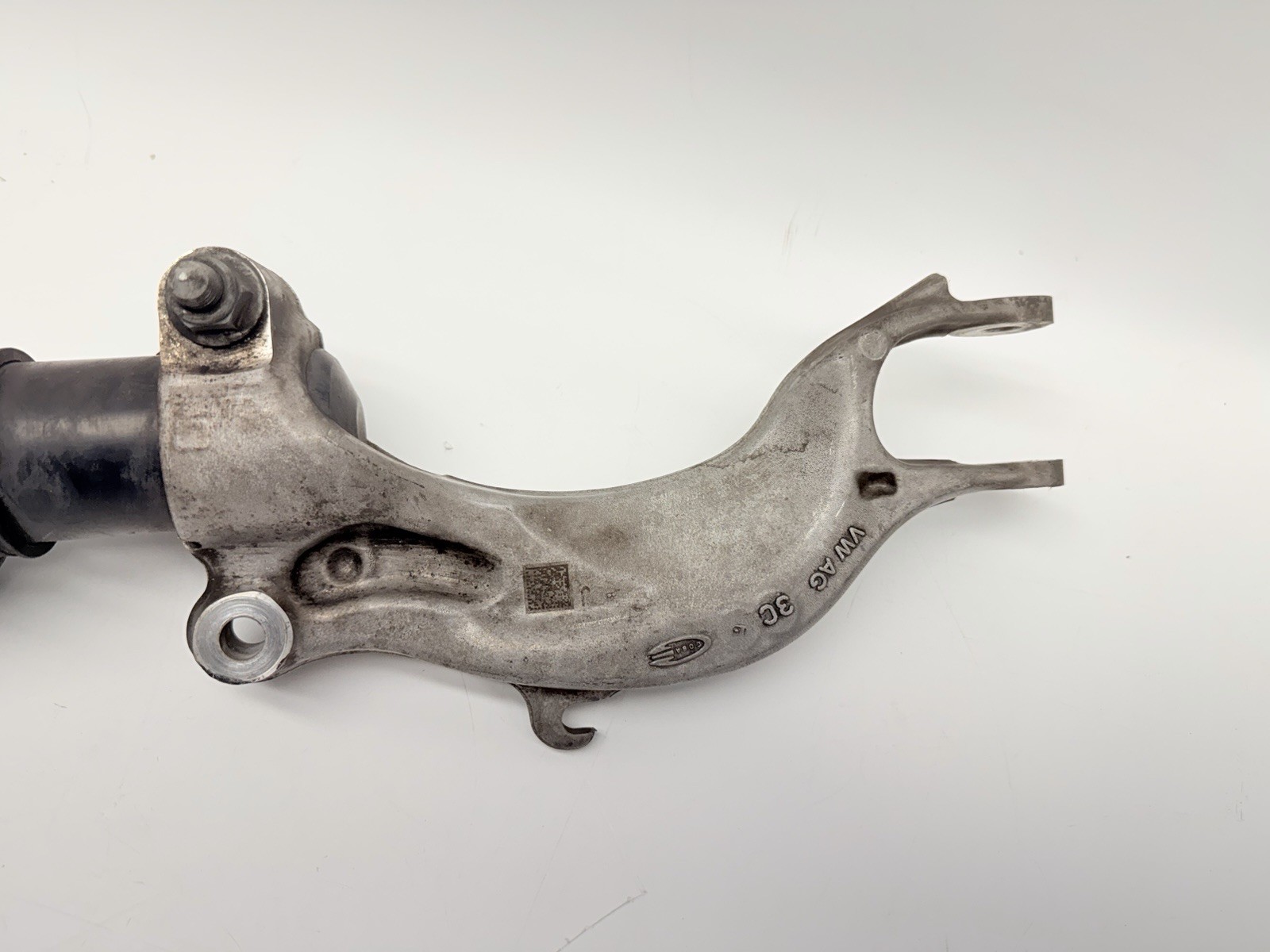 Bentley Bentayga 2016-2020 Front Left Air suspension strut