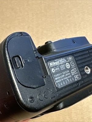 Nikon D90 DSLR Camera 12.3MP - Body Only - For Parts and Repair | eBay