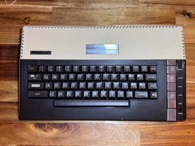   Atari 800XL Complete Case + Keyboard + Metal Shields   For Restoration