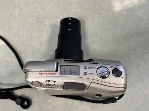 Olympus Stylus Zoom 105 DLX Point & Shoot Weatherproof Compact Film Camera - Picture 9 of 12
