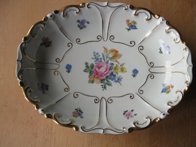 Graf von Henneberg Porzellan; Schale oval mit Motiv Blume, Goldrand