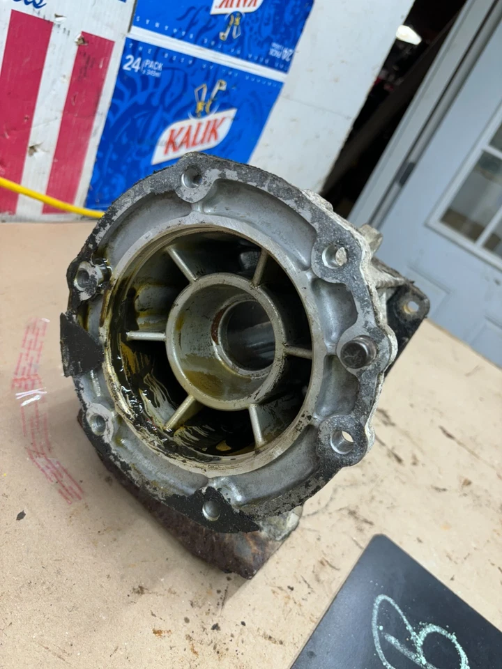 1980 81 82 83 84 85 86 FORD F150 F250 T170 T-170 BW1345 ADAPTER ADAPTOR OEM USED - Image 4 of 4