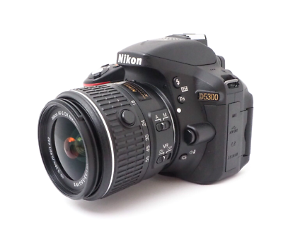 N.MINT] Nikon D5300 + AF-S DX Nikkor 18-55mm F3.5-5.6 G VR II