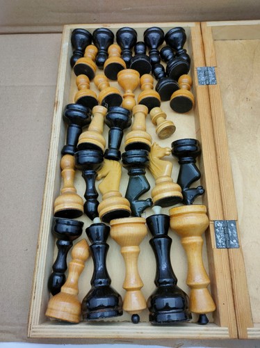 RARE Vintage Soviet Wooden Chess Set, USSR Chess Set Vintage Folding Board 35x35 - Picture 16 of 18