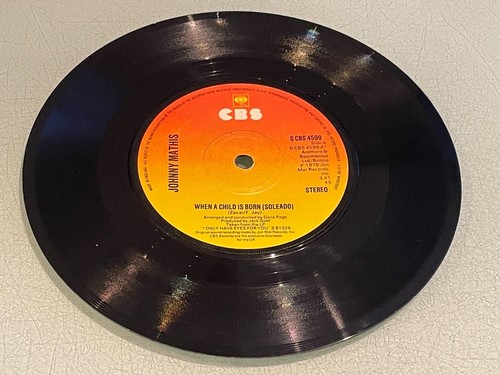 Johnny Mathis - When a Child is Born (Soleado) - Vinyl Record 7" Single - 1976 - Picture 3 of 5