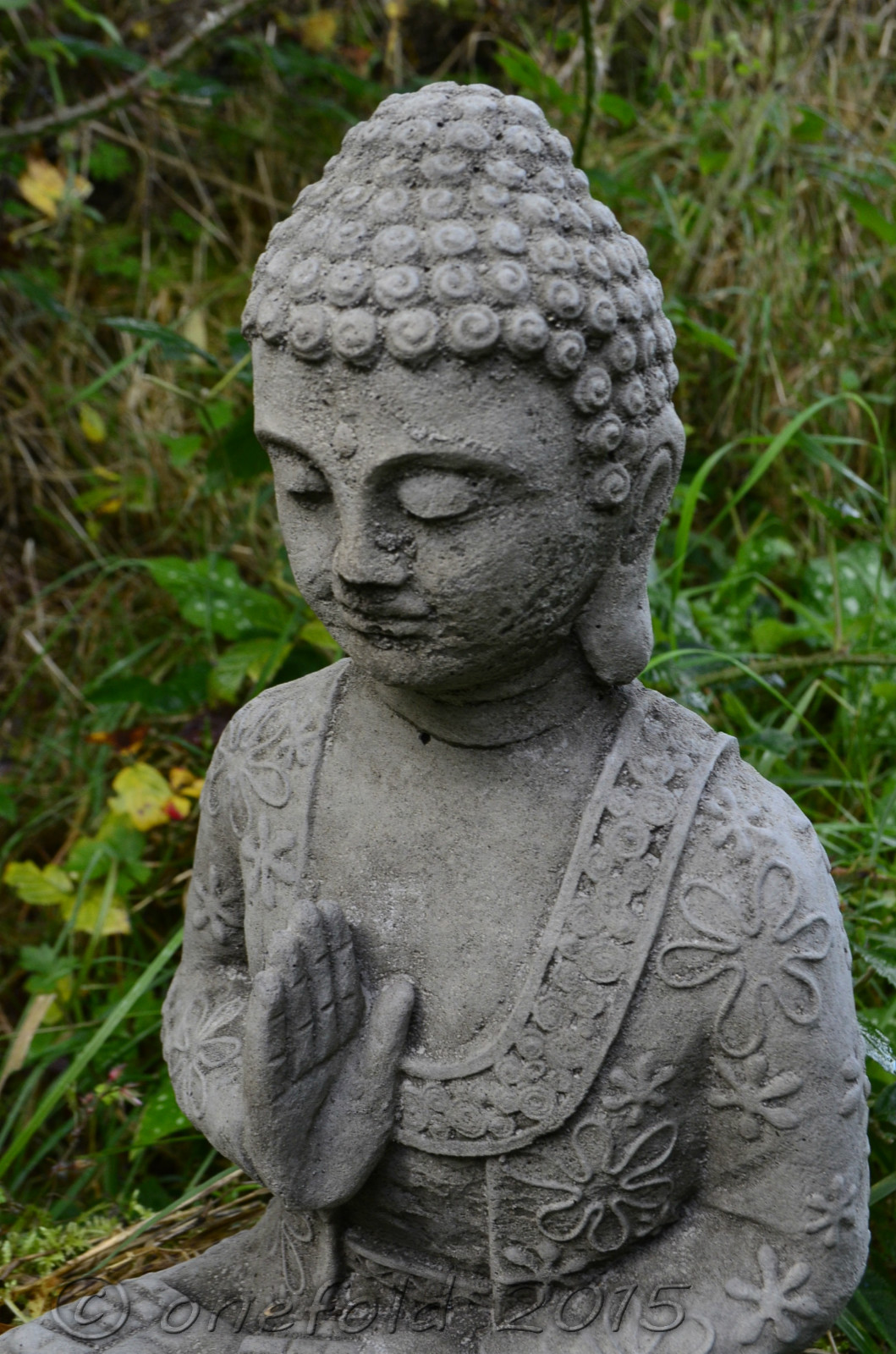 BLESSING WELSH BUDDHA DETAILED HAND CAST STONE OUTDOOR GARDEN STATUE