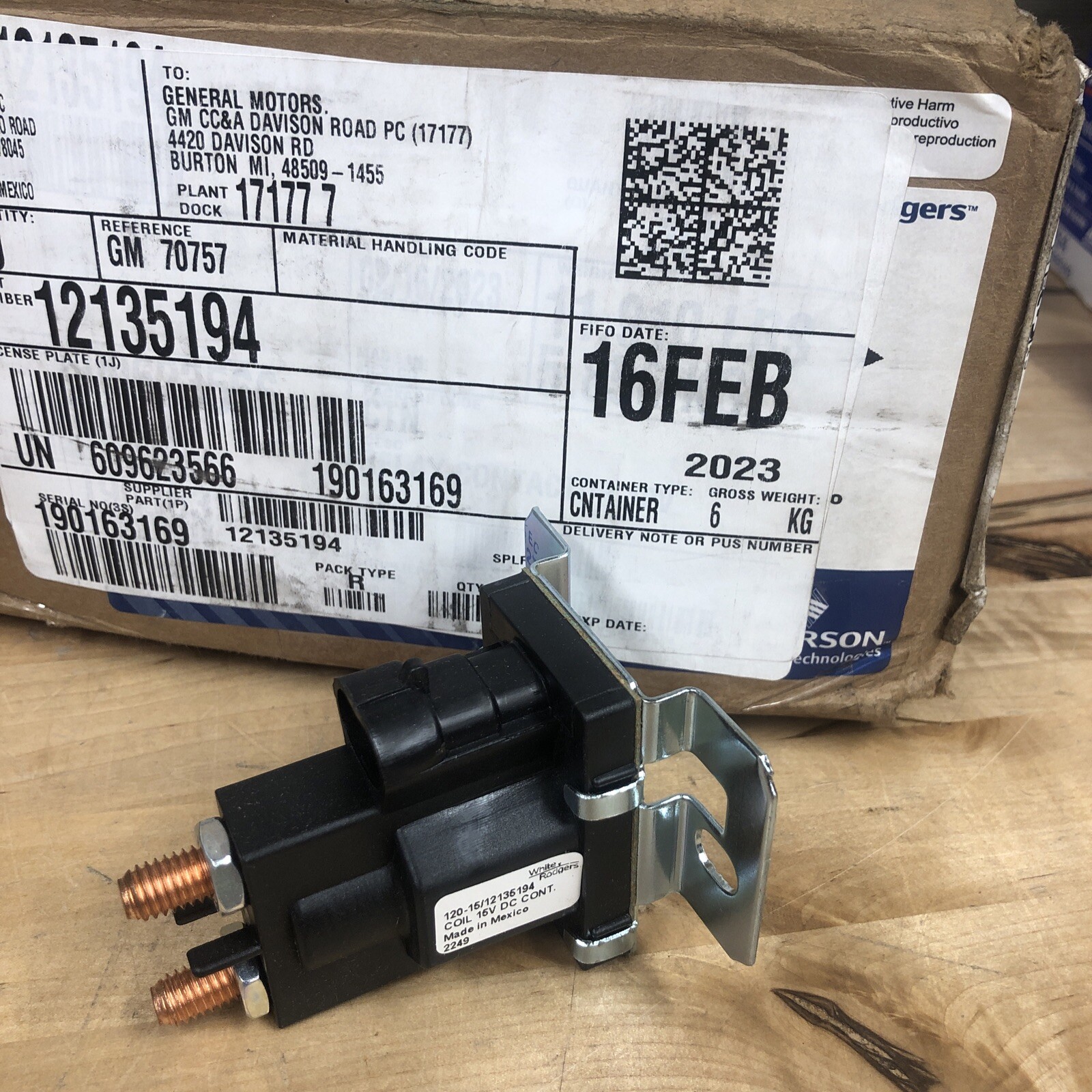 OEM GM Auxiliary Battery Relay ACDelco Original Equipment 12135194 