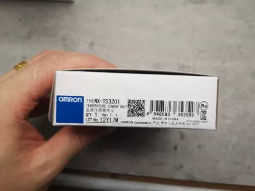 1PC Omron NX-TS3201 Temperature Sensor New In Box Expedited Shipping NXTS3201 - Afbeelding 1 van 2