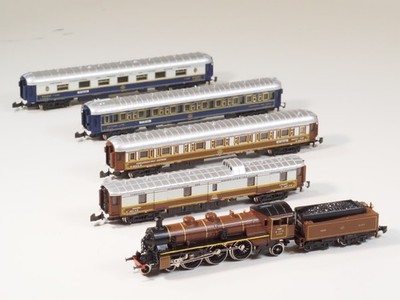 8108 Marklin Z-SCALE Orient Express Locomotive Train set, new in