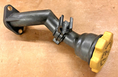 2008 subaru outback oil fill tube cap 2.5L 2006-2009