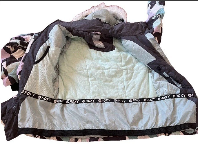 Roxy Snow Winter Fur Hooded Jacket Girls Size Large - Image 2 of 4