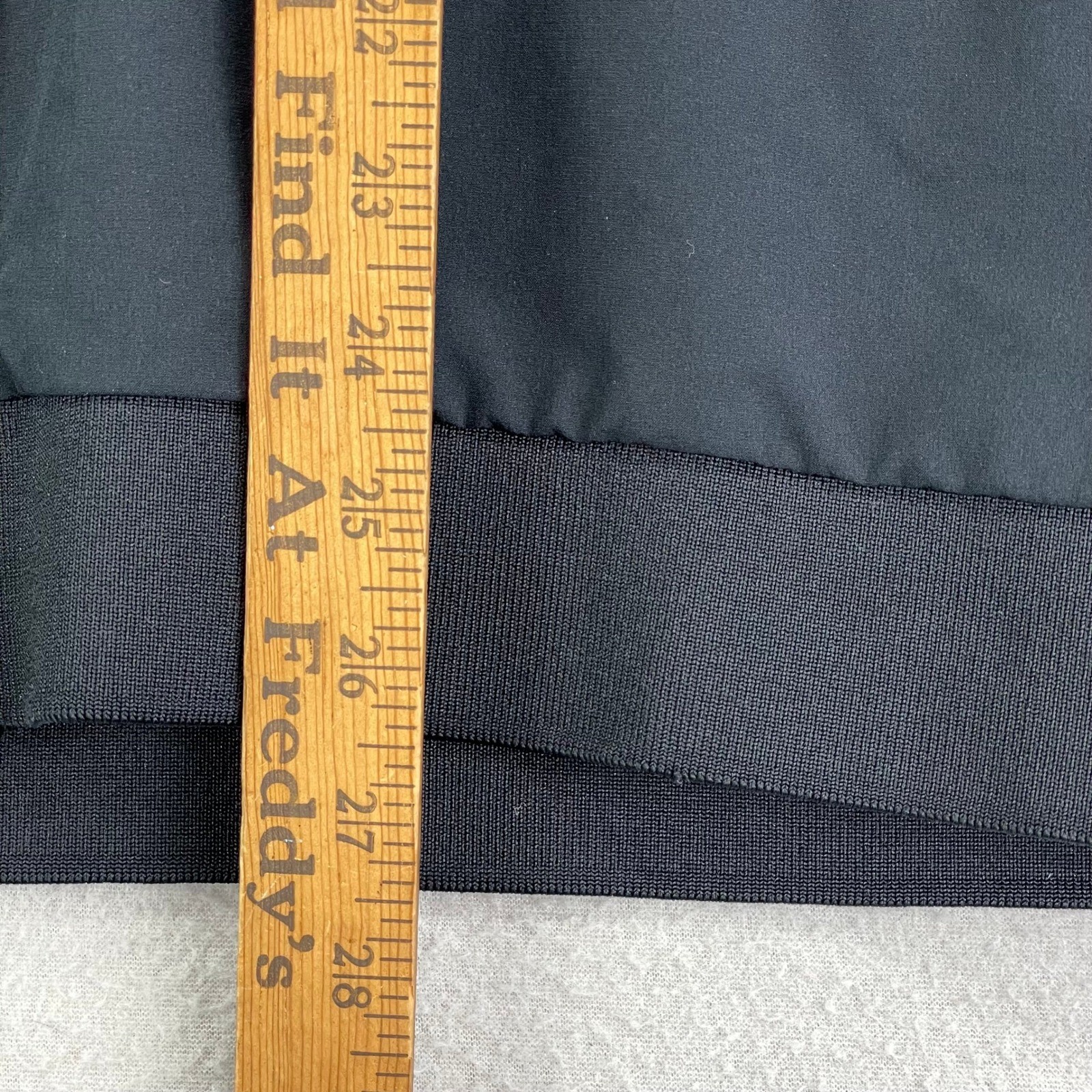 adidas ZNE Bomber Jacket Mens Medium Black Performance Tech Water Repellant thumbnail 13