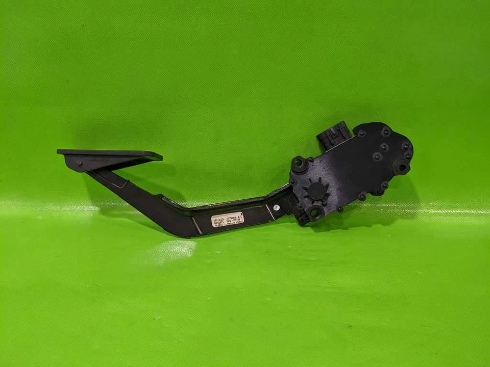 02-05 TRAILBLAZER GAS ACCELERATOR PEDAL OEM 4258-6 Foto 2 de 4