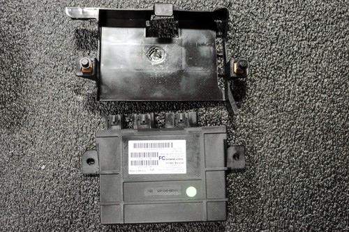 2005-2007 C6 Corvette Keyless Entry Door Module w/ Bracket OEM 25786622 *USED*