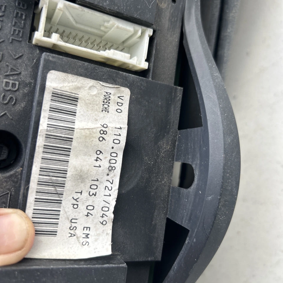 1997-2002 Porsche Boxster 986 Speedometer Odometer Cluster Gauge OEM  - Image 2 of 4