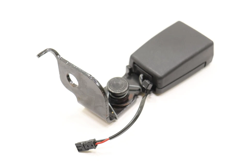 BMW X4 G02 2019-2025 adaptador de hebilla de cinturón de seguridad trasero izquierdo OEM 72117414287 Foto 4 de 4