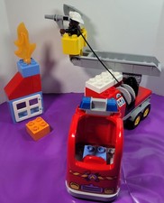 Lego Duplo 10592 Fire Truck Complete Set Fireman Firefighter Flame
