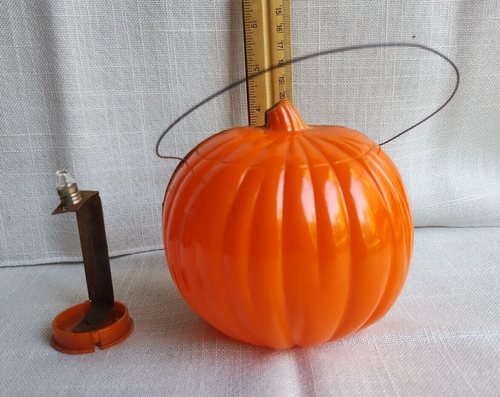Vintage Hard Plastic Halloween Light Up Pumpkin Lantern Works See Pics - Picture 4 of 6