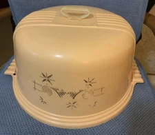 Vtg 50s LOCK/LIFT CAKE COVER Carrier Container-beige w/art-deco style profile
