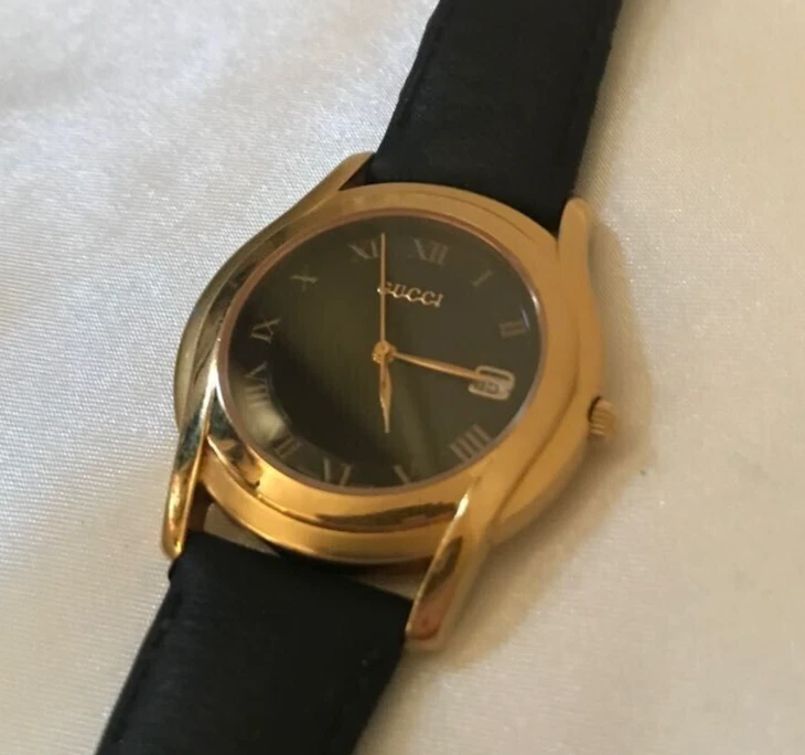 Montre Gucci 5400M Quartz Ronde Homme Vintage Or Noir Date Suisse Made de JP