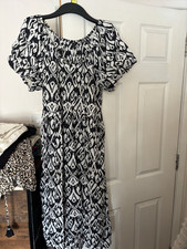 Peacocks Women’s Black & White Animal Print Long A-Line Dress 14 Short Sleeve