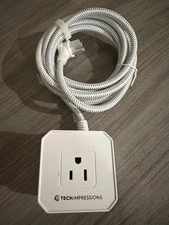 Tech Impressions USB Smart US Vertical Power Socket Plug In TP-VE4U5S
