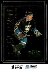 1997-98 Fleer Skybox Lethal Weapon Paul Kariya #9 Mighty Ducks of Anaheim