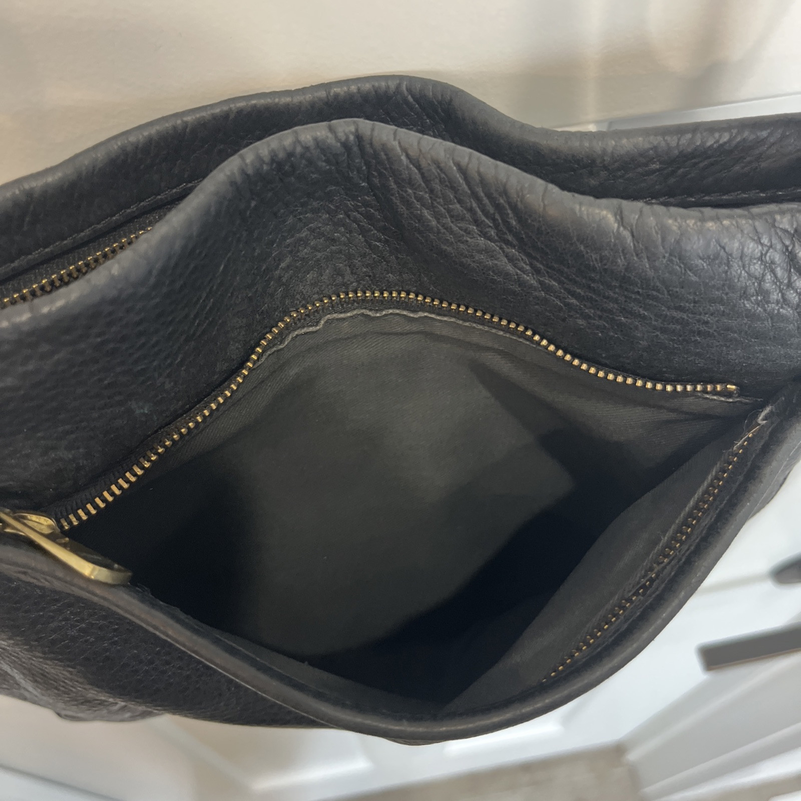 Fossil Pebbled Leather Solid Black Crossbody Shou… - image 9