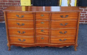 Vintage 1960s Fruitwood French Provincial Bedroom 9 Drawer Dresser