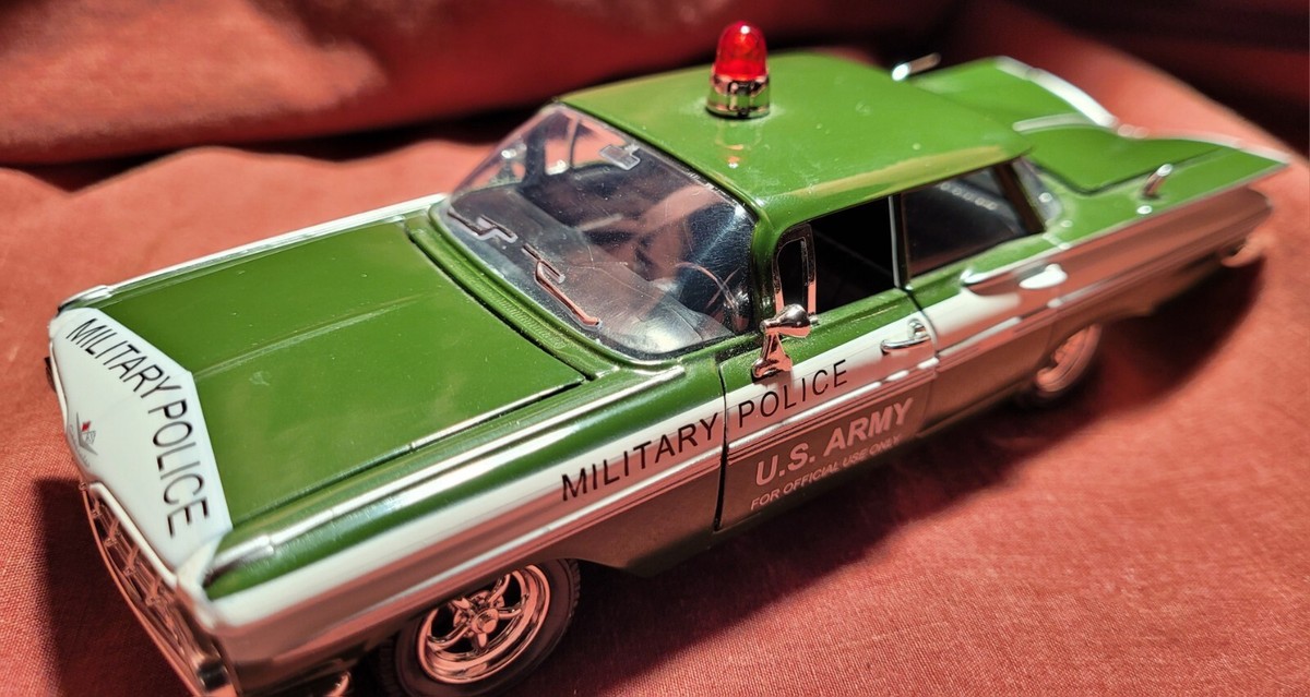 ミニカー BUBY art.1009 CHEVROLET IMPALA POLICIA BUBY art.1009 CHEVROLET IMPALA POLICIA Chevy Impala police car