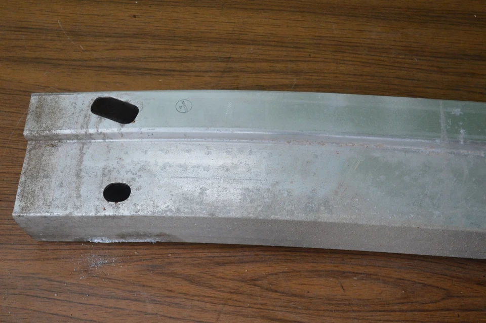 Barra de refuerzo para parachoques trasero Subaru Legacy Outback 2005 2006 07 08 2009 Foto 2 de 4