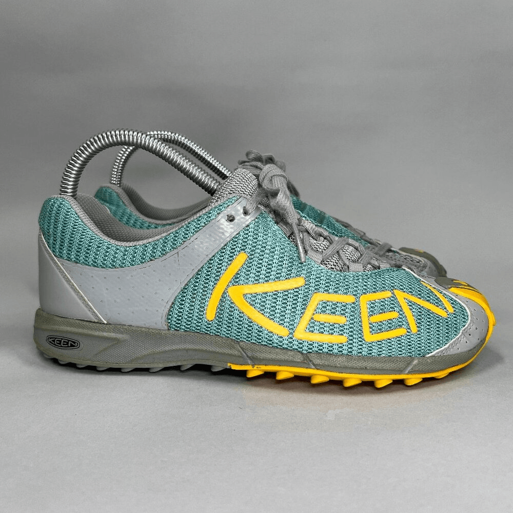 Scarpe da trekking Keen da donna taglia 7 grigie e turchesi