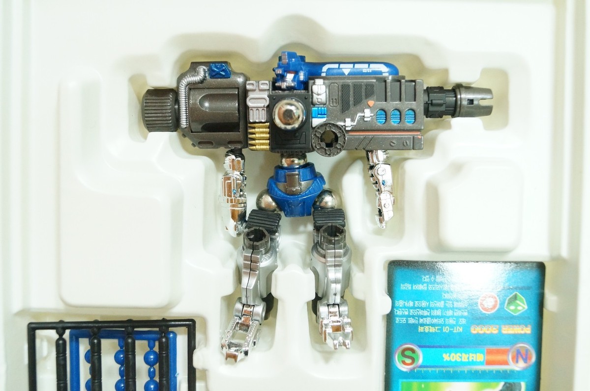 TAKARA 1999 The small giant Microman : Magnetic Titan Gunbody DX