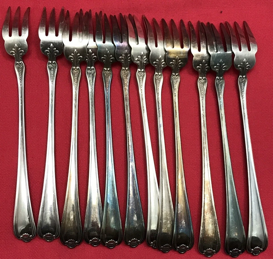 HORQUILLAS DE MARISCOS/CÓCTELES WINTHROP plateadas Gorham S mono 12 piezas 1896 Foto 4 de 4