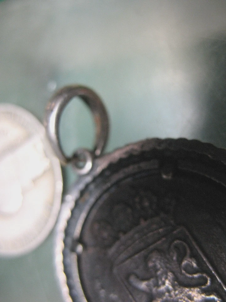 1751 NETHERLANDS  EAST INDIES  VOC 1 DUIT COIN PENDANT  MARKED OCM  925 & 14 KT - Image 4 of 4