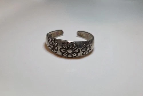 Vintage Floral Sterling Silver Adjustable Toe Ring