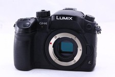 Corpo fotocamera mirrorless Panasonic DMC-GH4 (articolo n. 16229)
