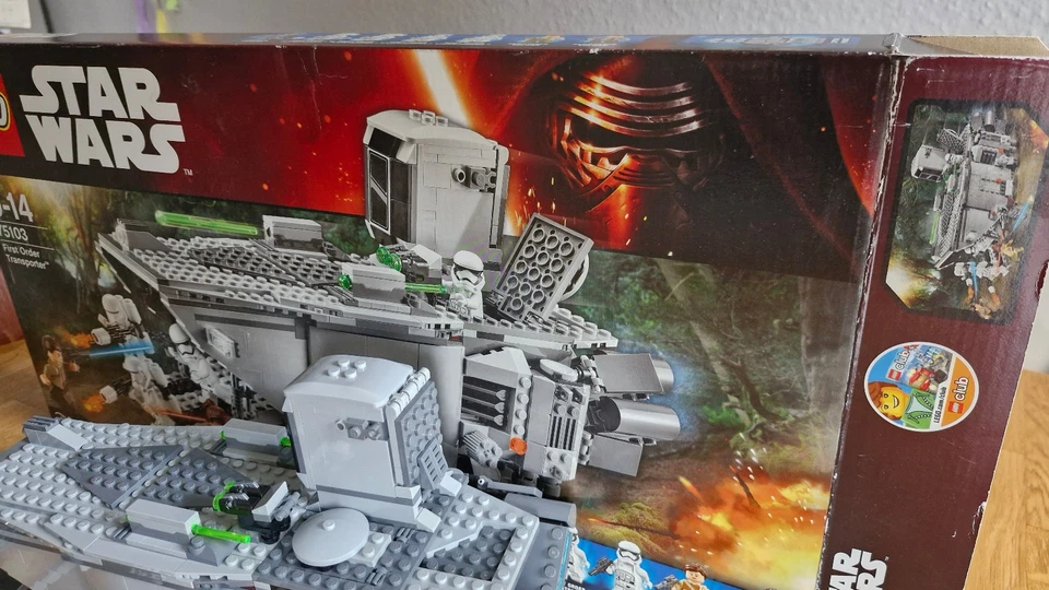 LEGO Star Wars: First Order Transporter (75103) gebraucht ,mit OVP - Bild 3 von 4