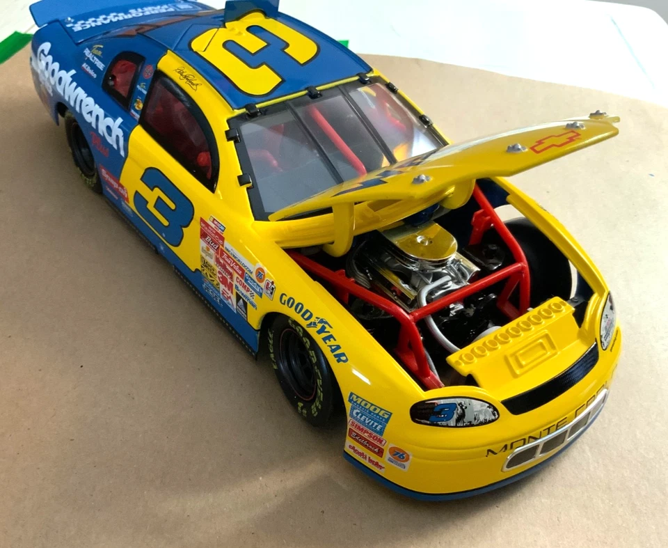 JEANS WRANGLER DALE WANHARDT GOODWRENCH ESCALA 1:18 # 1 DE 5004 Foto 4 de 4