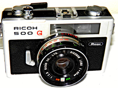 Ricoh 500 G analoge Sucherkamera 35 mm mit Objektiv 40 mm f/2,8   voll funktions