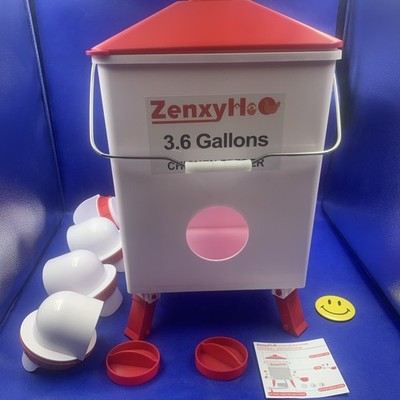 Portable Chicken Feeder with Anti-Roost Design and Easy Assembly   3.6 Gal