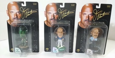 little figures with big heads