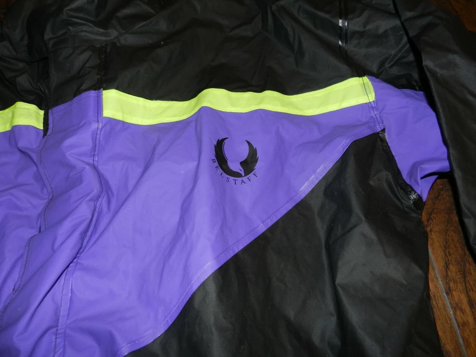 Chaqueta impermeable cortavientos Belstaff para motocicleta negra/púrpura talla XXL 2XL Foto 2 de 4