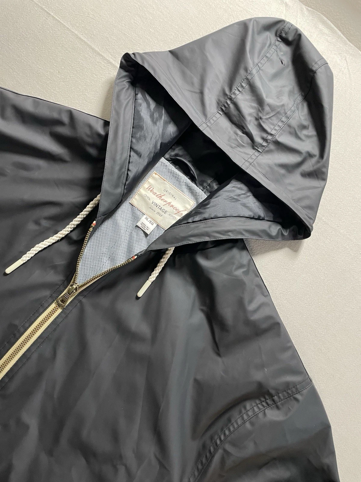 Weatherproof Vintage Hooded Rain Jacket Charcoal Men’s XL-EG 100% Polyurethane