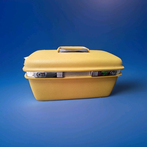 Vintage JC Penney Aspen Train Makeup Case Luggage Burgundy Samsonite W Mirror