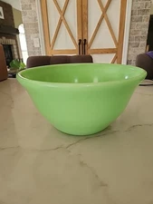 McKee Jadeite Glass 9" Bell Mixing Bowl Vintage Glows Under Blacklight - 000602