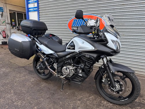 Suzuki DL 650 V-Strom - Picture 4 of 14