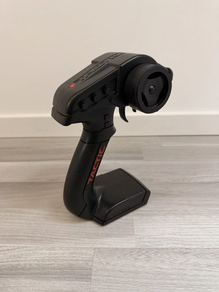 Arrma Nero 6S Big Rock 1:8 BLX Brushless Monstertruck - 2x 3s Lipo - 2,4 GHz TOP - Bild 2 von 4