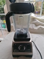 Vitamix Pro 750 Mixer in silber m. 2 Behälte...